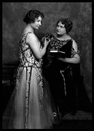 Helen Keller and Anne Sullivan in Vaudeville costumes.